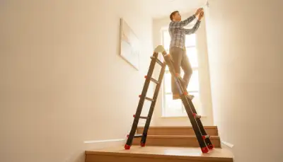Sicher auf Treppen: Die Treppenleiter